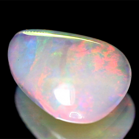 Opal mit 1.96 Ct