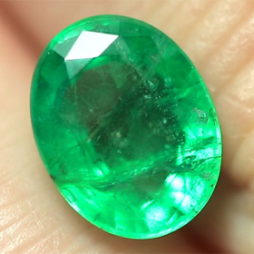 Smaragd 2.05 Ct in Top Grün