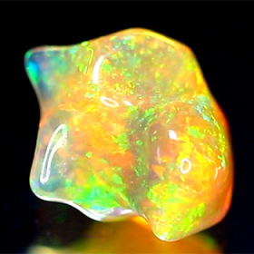 Welo Opal-Kristall AAA Grade, 2.12 Ct, poliert