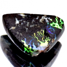 Boulder Opal mit 2.51 Ct