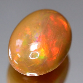 Opal mit 2.60 Ct