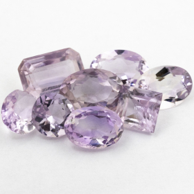 Verschiedene Edelsteine mit 20.64 Ct (Amethyst, etc.)