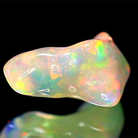 Welo Opal-Kristall mit 3.02 Ct, poliert