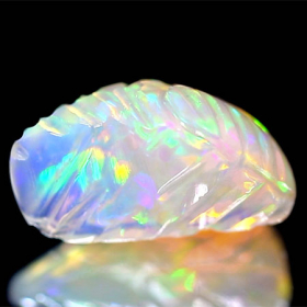 Gravierter Welo Opal-Kristall mit 3.65 Ct