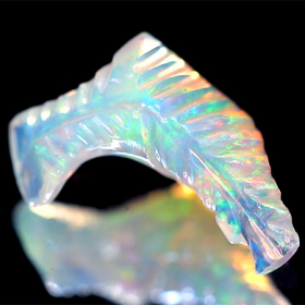 Gravierter Welo Opal-Kristall mit 4.16 Ct