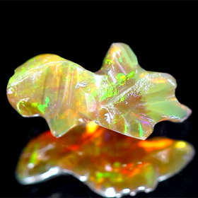 Gravierter Welo Opal-Kristall mit 4.73 Ct
