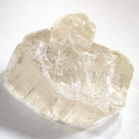 Hiddenit Kristall mit 45.8 Gramm