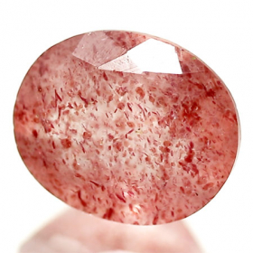 Erdbeerquarz mit 5.14 Ct