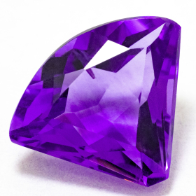 Amethyst mit 3.46 Ct