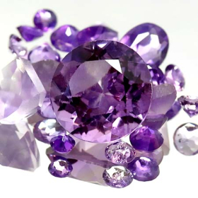 13.47 Ct Amethyste, teilgeschliffen