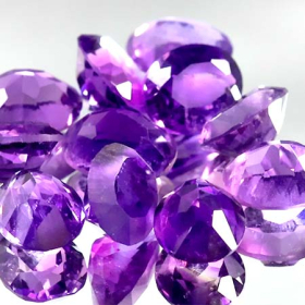 27.95 Ct Amethyste, ebauchiert