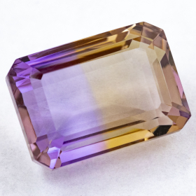 Ametrin mit 15.71 Ct