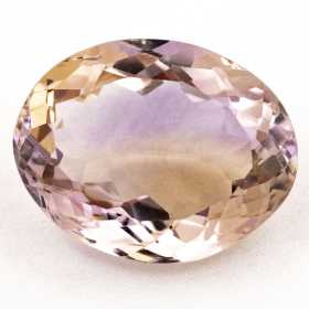 Ametrin mit 7.72 Ct