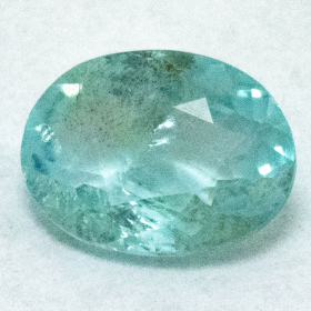 Neonblauer Apatit mit 0.71 Ct