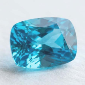 Neonblauer Apatit mit 1.54 Ct