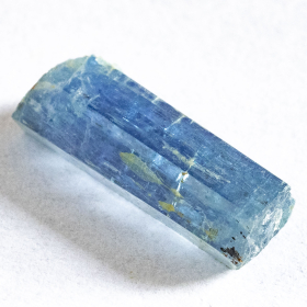 Santa Maria farbener Aquamarin-Kristall mit 2.18 Ct
