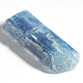 Santa Maria farbener Aquamarin-Kristall mit 3.18 Ct