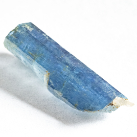 Santa Maria farbener Aquamarin-Kristall mit 6.26 Ct