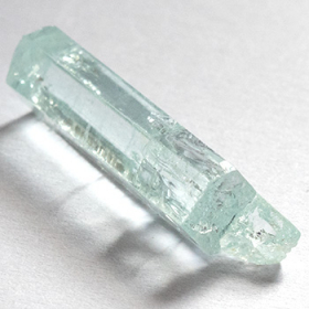 Aquamarin Kristall mit 9.04 Ct