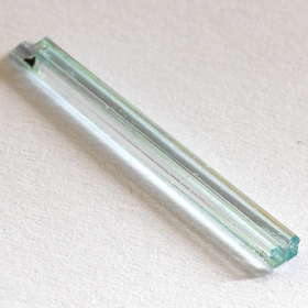 Santa Maria farbener Aquamarin-Kristall mit 1.15 Ct