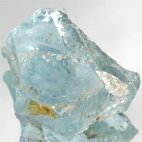 Aquamarinkristall mit 31.68 Ct