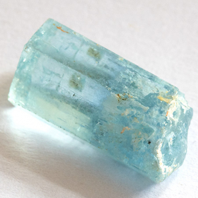 Santa Maria farbener Aquamarin-Kristall mit 5.92 Ct