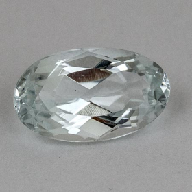 Aquamarin mit 12 x 7 mm, unbehandelt