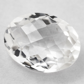 Bergkristall mit 9.50 Ct, Checkerboard-Schliff