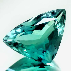 Fluorit mit 6.58 Ct, facettiert, AAA Grade