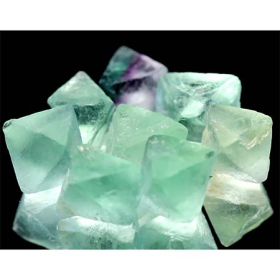 Fluorit Kristalle mit 100.93 Ct