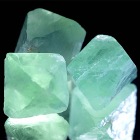 Fluorit Kristalle mit 91.45 Ct