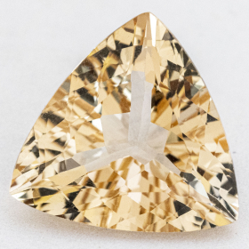 Goldberyll mit 5.47 Ct