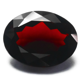 Granat mit 10.54 Ct
