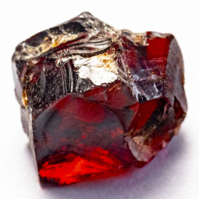 Granat Kristall mit 7.72 Ct