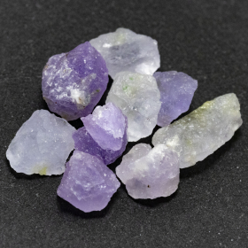 9 Hackmanit Kristalle 5.14 Ct, fluoreszierend