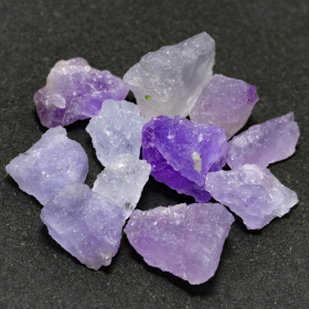 11 Hackmanit Kristalle 5.16 Ct, fluoreszierend