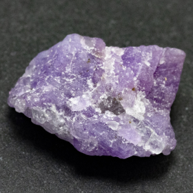 Hackmanit Kristall 5.41 Ct, fluoreszierend