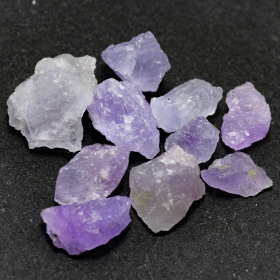 10 Hackmanit Kristalle 5.49 Ct, fluoreszierend