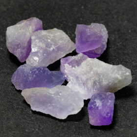 8 Hackmanit Kristalle 8.29 Ct, fluoreszierend