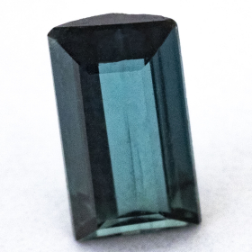 Indigolith mit 0.45 Ct