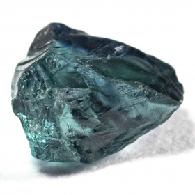 Indigolith Kristall mit 0.61 Ct