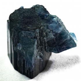 Indigolith Kristall mit 2.01 Ct