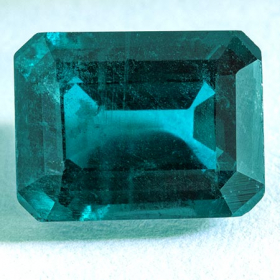 RESERVIERT: Indigoblauer Kyanit 2.75 Ct, unbehandelt