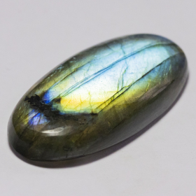 Labradorit mit 26.76 Ct