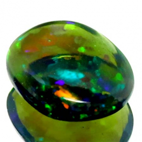 Opal mit 0.61 Ct, AAA Grade