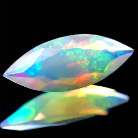 Facettierter Welo-Opal 0.75 Ct, AAA-Qualtität
