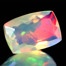 Facettierter Welo-Opal 1.14 Ct, AAA-Qualtität