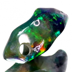 Schwarzer Welo Opal Anhänger mit 1.35 Ct, gebohrt