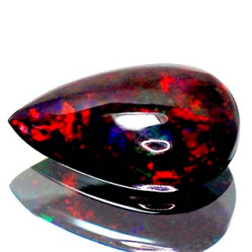 Schwarzer Opal mit 2.31 Ct
