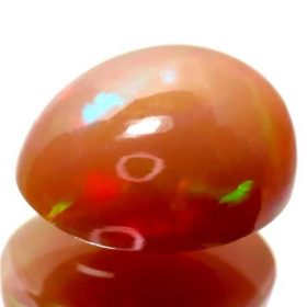 Opal mit 3.67 Ct